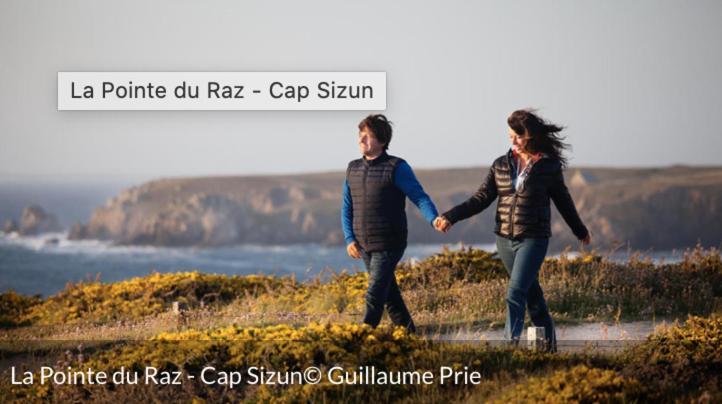 לינה וארוחת בוקר Saint-Coulitz Les Pierres Bleues מראה חיצוני תמונה